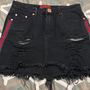 Signature 8 Mini Skirt